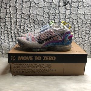 Nike women’s Vapormax 2020 Muticolor